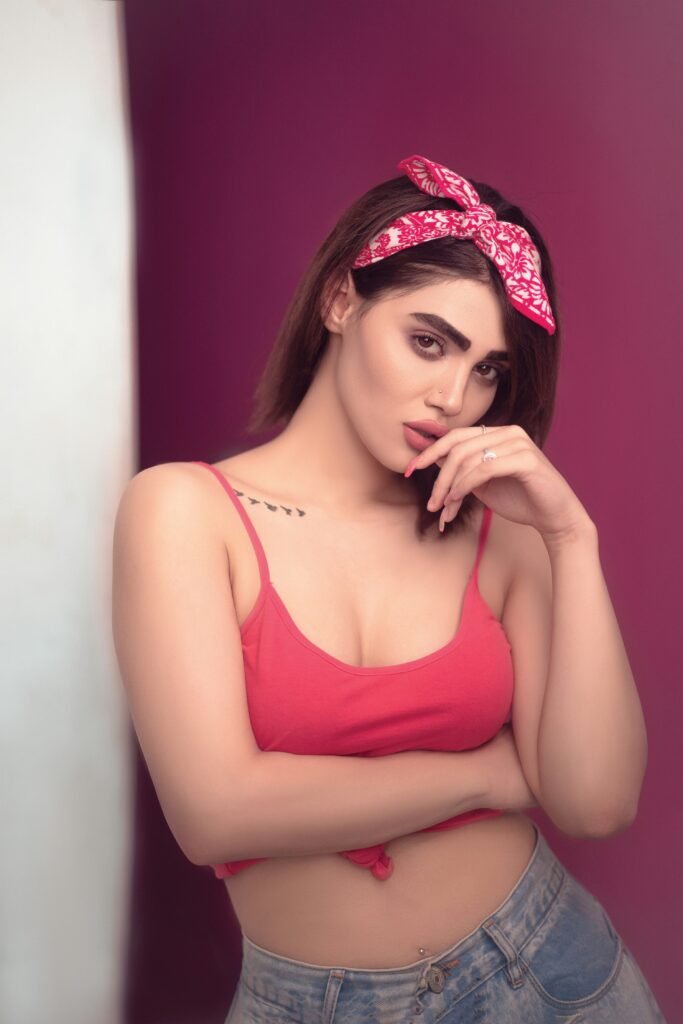 Escort Service Karachi